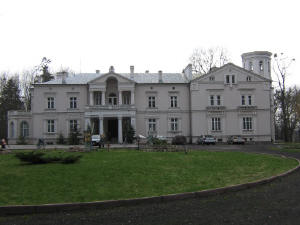 Elewacja frontowa pa�acu