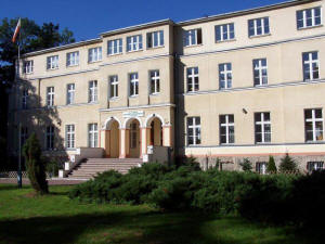 Pa�ac w Wydrznie obecnie