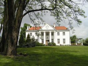 Pa�ac w Grochowiskach Szlacheckich obecnie